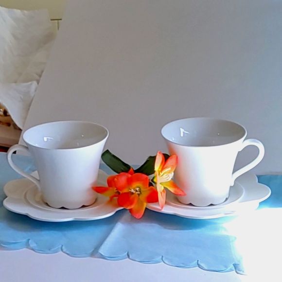 Cappuccino Set Flower by Stokes Cream Colo… - Picture 1 of 7